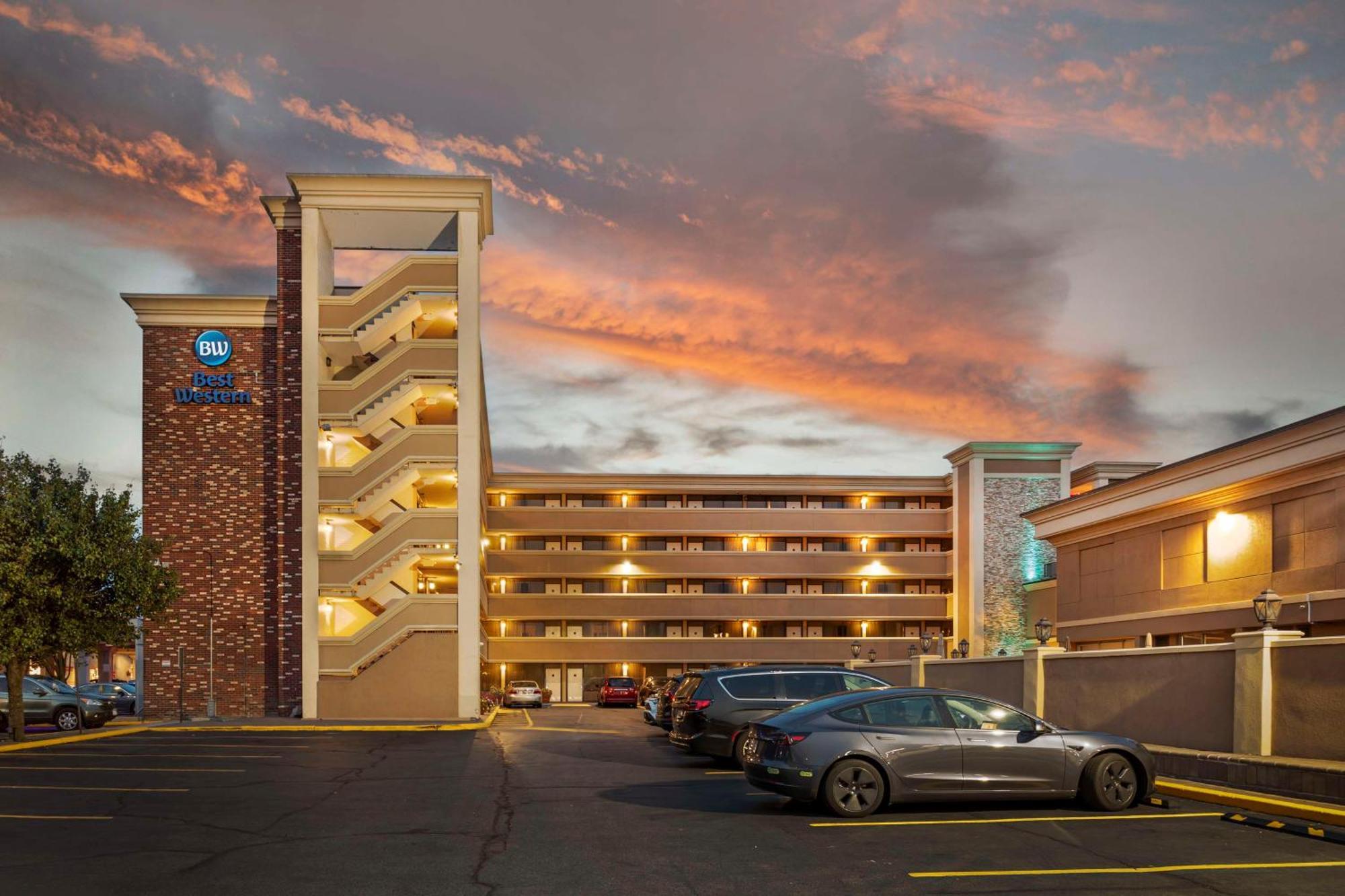 Best Western Mill River Manor Rockville Centre Exteriör bild